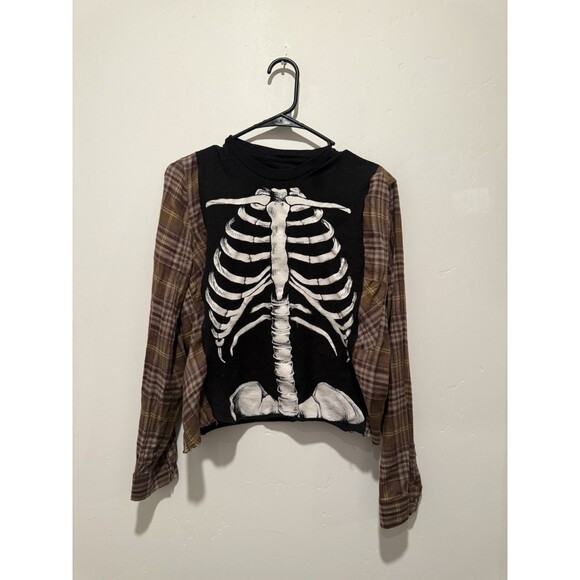 Rework Upcycle Grunge Oversize Crop Halloween Skeleton Fall Flannel Top XS/S - Picture 1 of 4